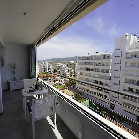 Apartment En Centro De La Ciudad Frente Al Mar *